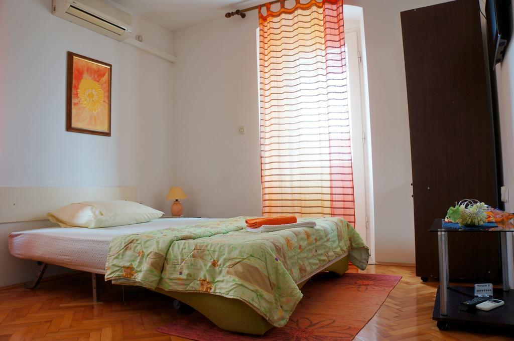 Kamena Apartment & Studio Makarska Luaran gambar