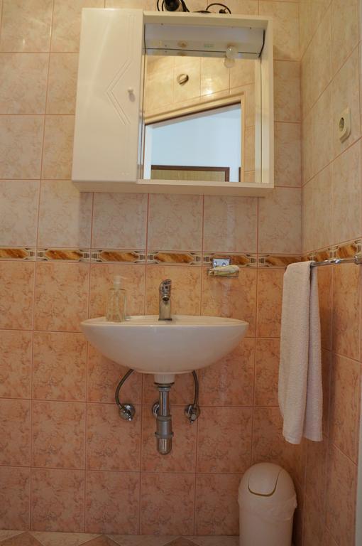 Kamena Apartment & Studio Makarska Luaran gambar