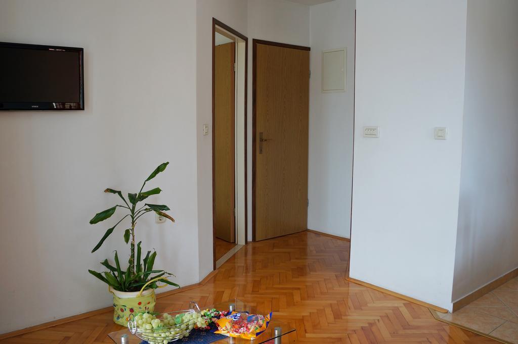 Kamena Apartment & Studio Makarska Luaran gambar
