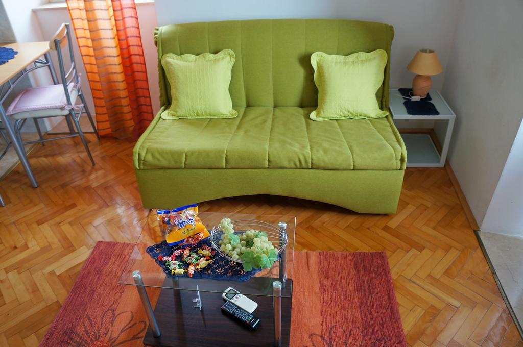 Kamena Apartment & Studio Makarska Luaran gambar
