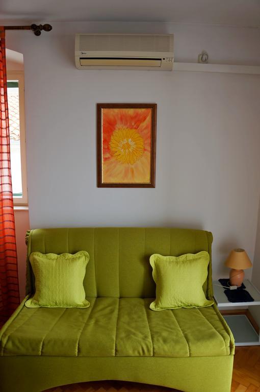 Kamena Apartment & Studio Makarska Luaran gambar