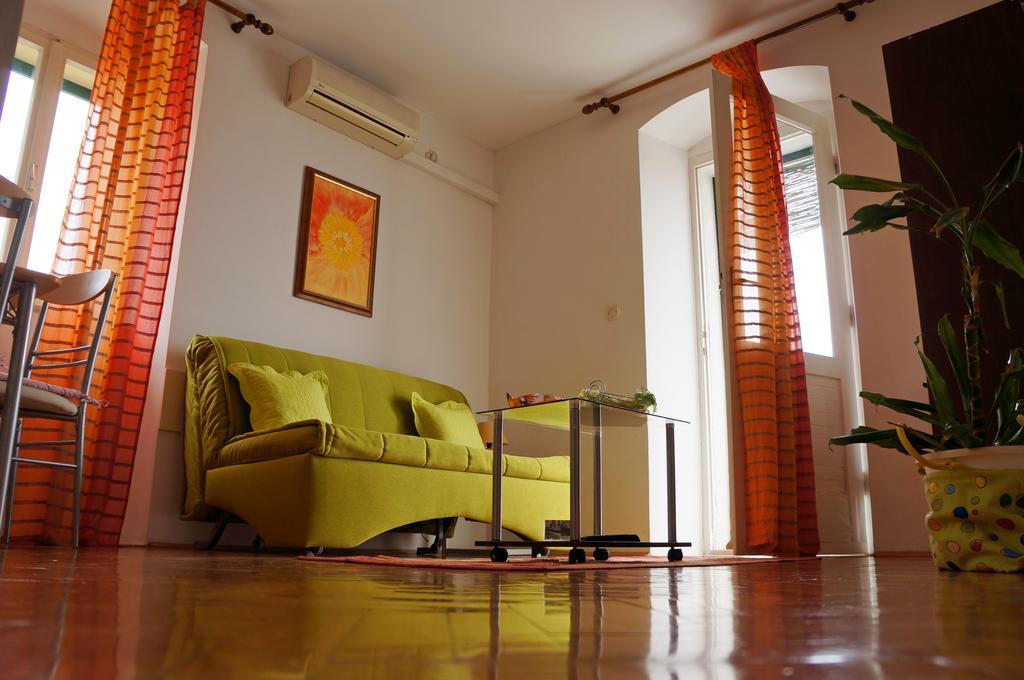 Kamena Apartment & Studio Makarska Luaran gambar
