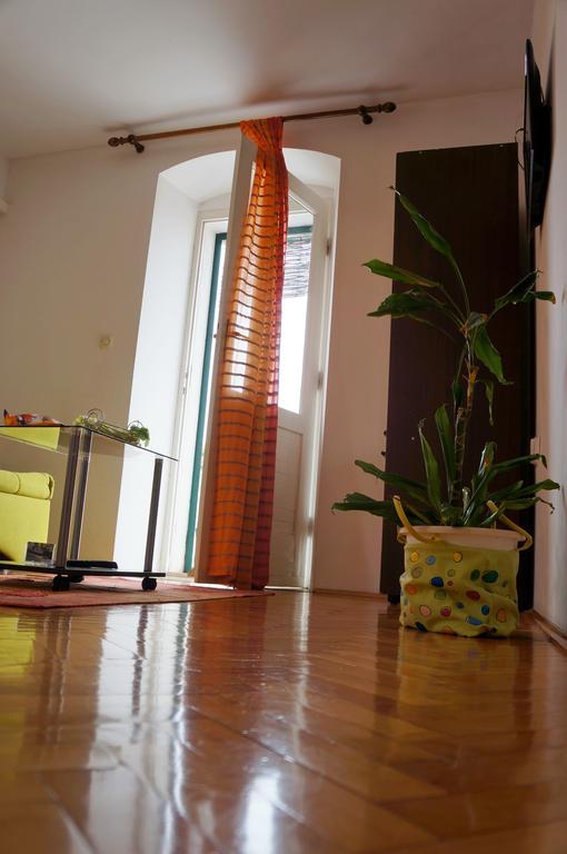 Kamena Apartment & Studio Makarska Luaran gambar