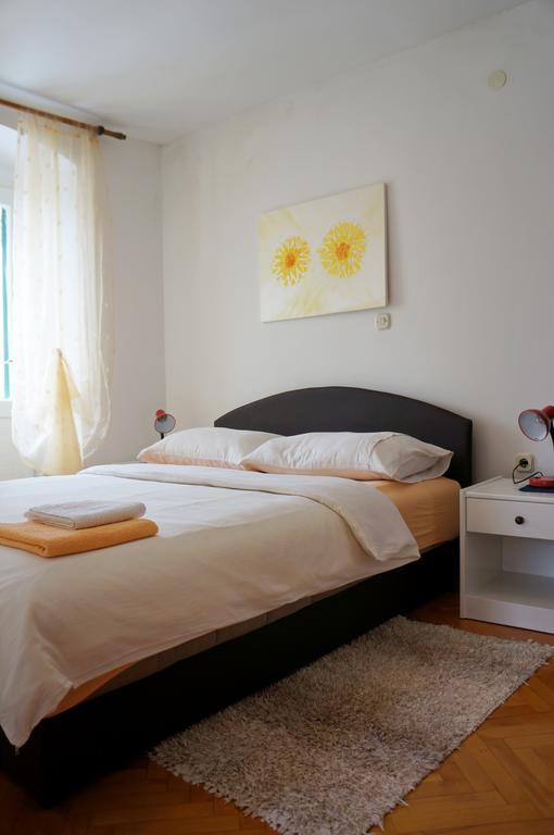 Kamena Apartment & Studio Makarska Luaran gambar