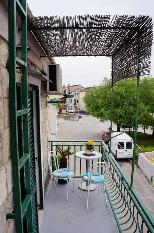 Kamena Apartment & Studio Makarska Luaran gambar